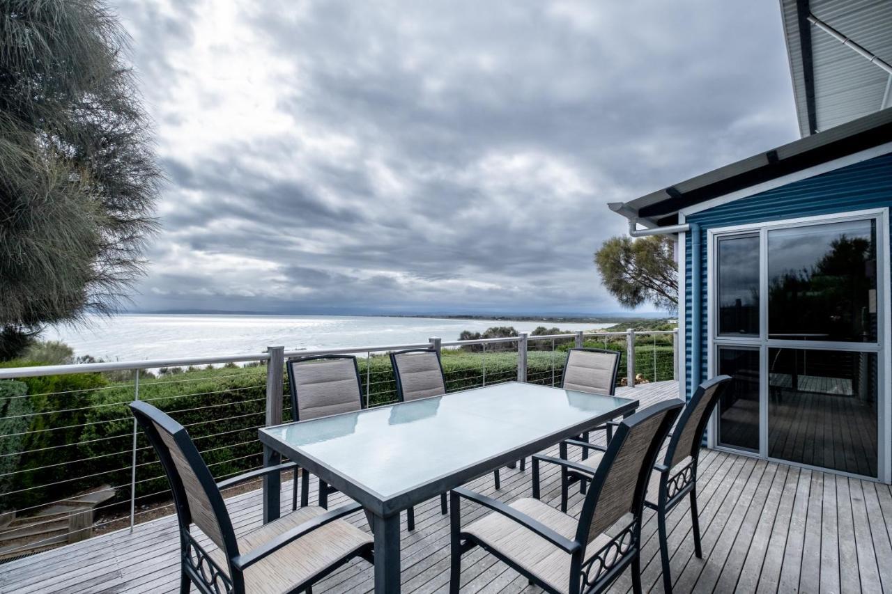 Bluewater Villa Coles Bay Exterior photo